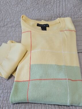 Consensus Yellow & Mint Grid Crewneck Sweater